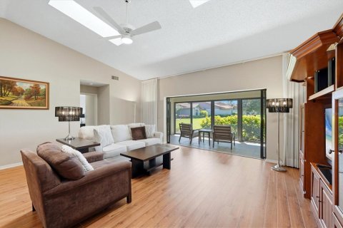 Villa ou maison à vendre à Sarasota, Floride: 3 chambres, 178.65 m2 № 2415548 - photo 8