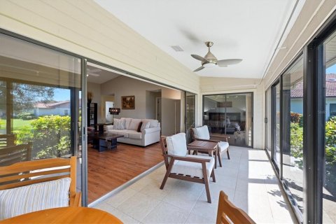 Villa ou maison à vendre à Sarasota, Floride: 3 chambres, 178.65 m2 № 2415548 - photo 5