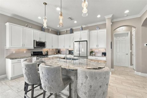 Villa ou maison à vendre à Bradenton, Floride: 4 chambres, 321.44 m2 № 2391158 - photo 22