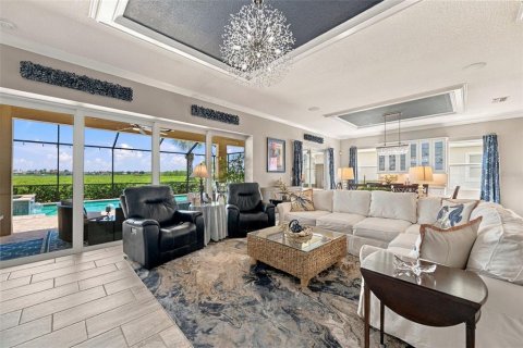 Villa ou maison à vendre à Bradenton, Floride: 4 chambres, 321.44 m2 № 2391158 - photo 15