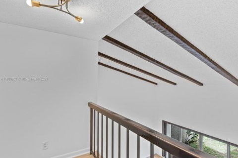 Touwnhouse à louer à Hollywood, Floride: 3 chambres, 218.32 m2 № 1941519 - photo 22