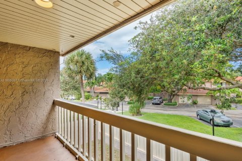 Touwnhouse à louer à Hollywood, Floride: 3 chambres, 218.32 m2 № 1941519 - photo 30