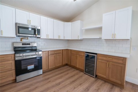 House in Orlando, Florida 3 bedrooms, 160.16 sq.m. № 1845258 - photo 23