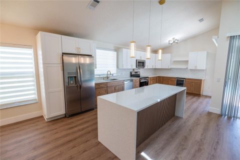House in Orlando, Florida 3 bedrooms, 160.16 sq.m. № 1845258 - photo 22