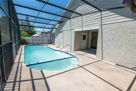 House in Orlando, Florida 3 bedrooms, 160.16 sq.m. № 1845258 - photo 2