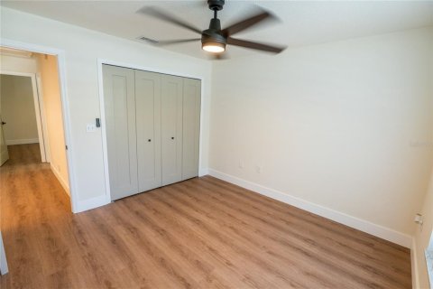 House in Orlando, Florida 3 bedrooms, 160.16 sq.m. № 1845258 - photo 14