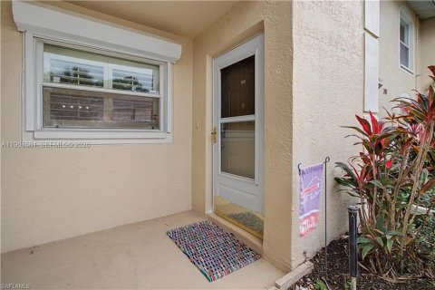 Copropriété à vendre à Naples, Floride: 2 chambres, 120.77 m2 № 2031609 - photo 6