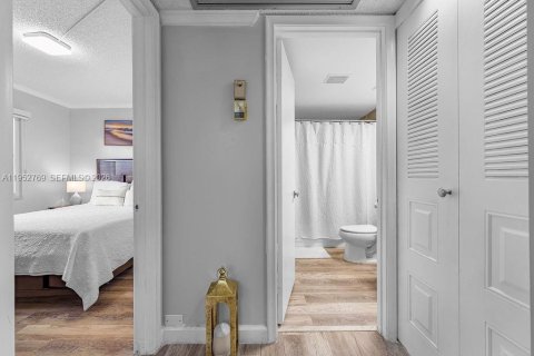 Condominio en venta en Pembroke Pines, Florida, 2 dormitorios, 110.74 m2 № 2008587 - foto 5