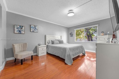 Condominio en venta en Pembroke Pines, Florida, 2 dormitorios, 110.74 m2 № 2008587 - foto 15