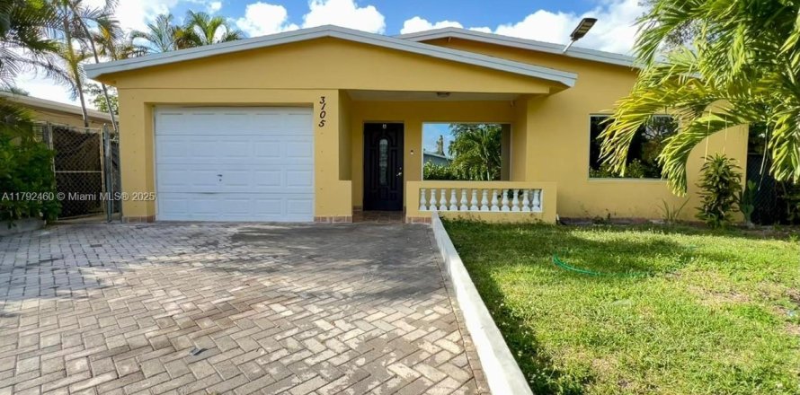 House in Fort Lauderdale, Florida 4 bedrooms, 144.46 sq.m. № 1741986