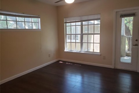 Condo in Orlando, Florida, 3 bedrooms  № 1838792 - photo 9