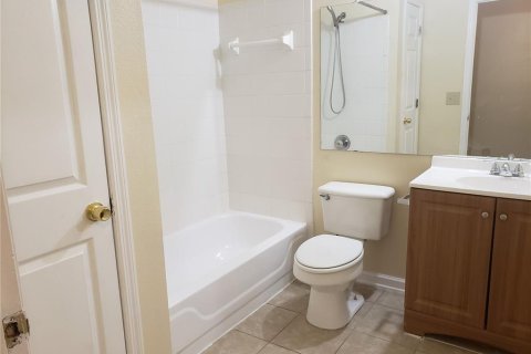 Condo in Orlando, Florida, 3 bedrooms  № 1838792 - photo 10