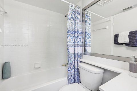 Appartement à louer à Coconut Creek, Floride: 1 chambre, 72.37 m2 № 1947334 - photo 17