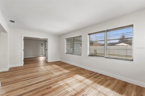 Купить виллу или дом в Олдсмар, Флорида 7 комнат, 155.43м2, № 1745545 - фото 16