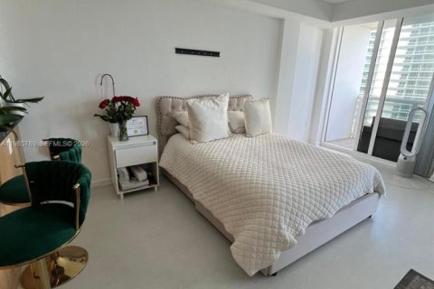 Купить кондоминиум в Бэл-Харбор, Флорида 44.69м2, № 2058577 - фото 17