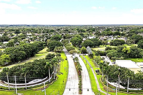 Villa ou maison à vendre à Boca Raton, Floride: 3 chambres, 256.97 m2 № 2041836 - photo 4