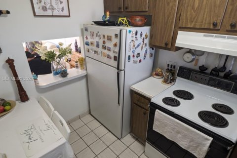 Copropriété à vendre à Sunrise, Floride: 2 chambres, 78.97 m2 № 2080905 - photo 5