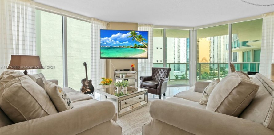 Condominio en Sunny Isles Beach, Florida, 3 dormitorios  № 2039976