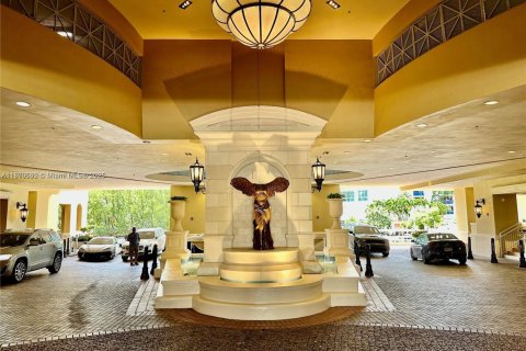 Condominio en alquiler en Sunny Isles Beach, Florida, 3 dormitorios, 134.43 m2 № 2039976 - foto 23