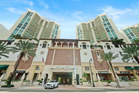 Condominio en alquiler en Sunny Isles Beach, Florida, 3 dormitorios, 134.43 m2 № 2039976 - foto 28