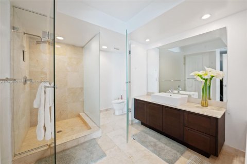 Condominio en alquiler en Sunny Isles Beach, Florida, 3 dormitorios, 134.43 m2 № 2039976 - foto 9