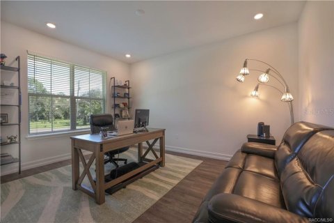 House in Beverly Hills, Florida 3 bedrooms, 216.56 sq.m. № 2423940 - photo 7