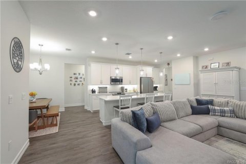 House in Beverly Hills, Florida 3 bedrooms, 216.56 sq.m. № 2423940 - photo 15