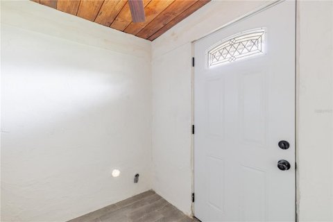 House in Mount Dora, Florida 2 bedrooms, 90.67 sq.m. № 2117243 - photo 16