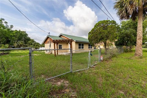 House in Mount Dora, Florida 2 bedrooms, 90.67 sq.m. № 2117243 - photo 22