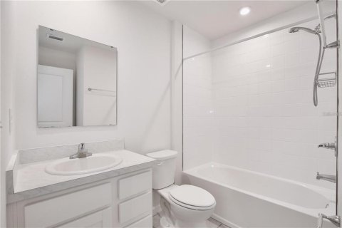 Adosado en alquiler en Davenport, Florida, 3 dormitorios, 131.27 m2 № 1834865 - foto 14