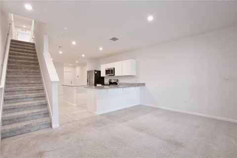 Adosado en alquiler en Davenport, Florida, 3 dormitorios, 131.27 m2 № 1834865 - foto 6