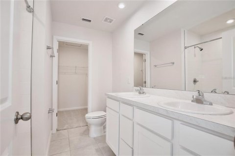 Adosado en alquiler en Davenport, Florida, 3 dormitorios, 131.27 m2 № 1834865 - foto 12