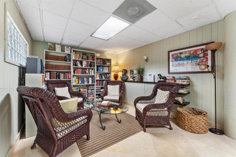Condo in West Palm Beach, Florida, 2 bedrooms № 2240572 - photo 28