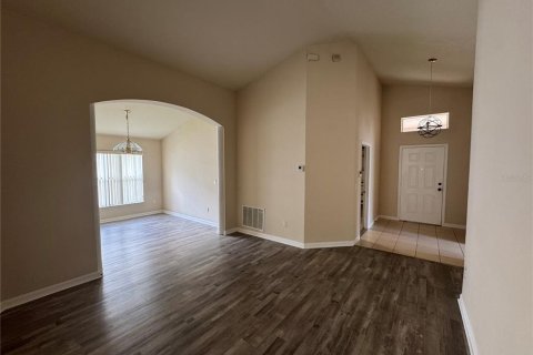 Villa ou maison à louer à Kissimmee, Floride: 3 chambres, 162.21 m2 № 2412709 - photo 14