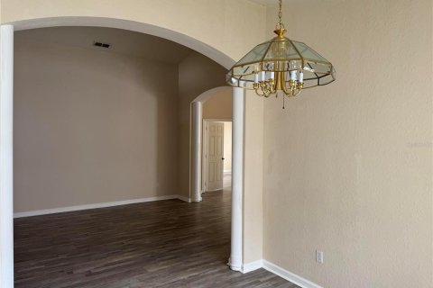 Villa ou maison à louer à Kissimmee, Floride: 3 chambres, 162.21 m2 № 2412709 - photo 4