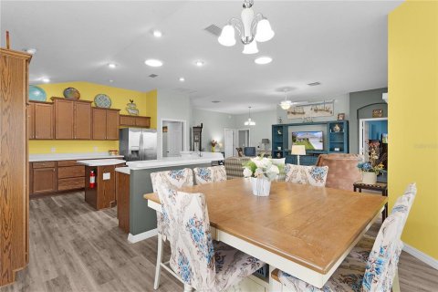 Casa en venta en The Villages, Florida, 3 dormitorios, 172.24 m2 № 1768066 - foto 6
