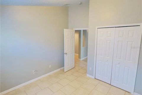 Casa en alquiler en Groveland, Florida, 4 dormitorios, 183.48 m2 № 1911818 - foto 17