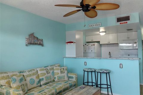 Copropriété à vendre à Treasure Island, Floride: 1 chambre, 44.59 m2 № 1686949 - photo 10