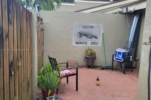 House in Boynton Beach, Florida 3 bedrooms, 128.21 sq.m. № 1923007 - photo 5