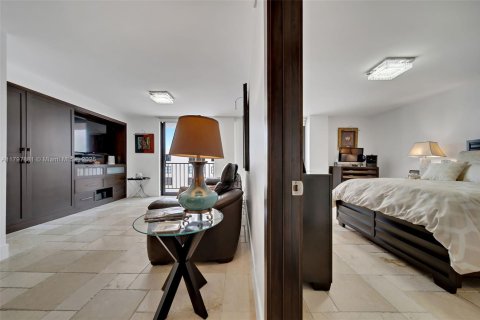 Condominio en alquiler en Miami Beach, Florida, 1 dormitorio, 88.81 m2 № 1958274 - foto 19