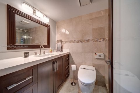 Condominio en alquiler en Miami Beach, Florida, 1 dormitorio, 88.81 m2 № 1958274 - foto 20