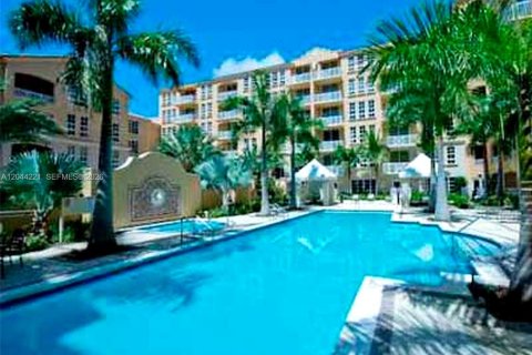 Condo in Aventura, Florida, 2 bedrooms  № 2244979 - photo 19