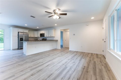 Villa ou maison à vendre à Dunnellon, Floride: 3 chambres, 115.2 m2 № 1717506 - photo 11