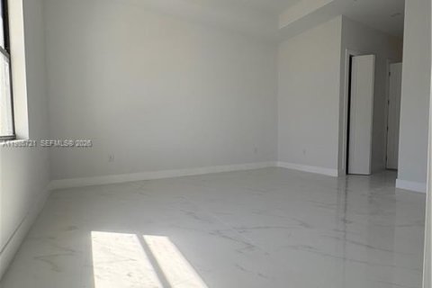 Villa ou maison à vendre à Naples, Floride: 3 chambres, 168.34 m2 № 2084807 - photo 17