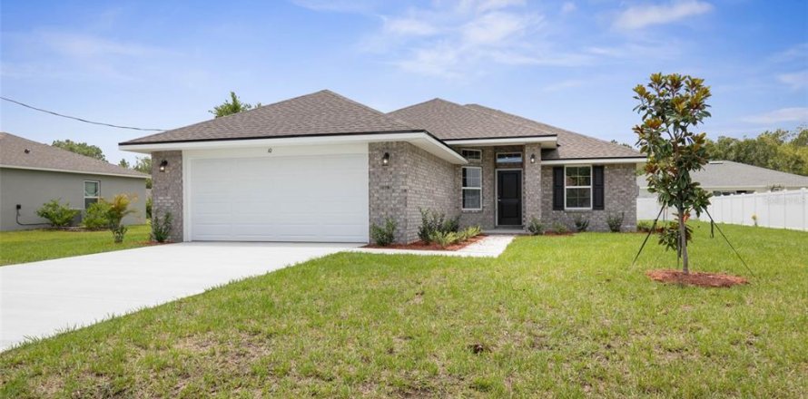 House in Palm Coast, Florida 3 bedrooms, 139.82 sq.m. № 1785364