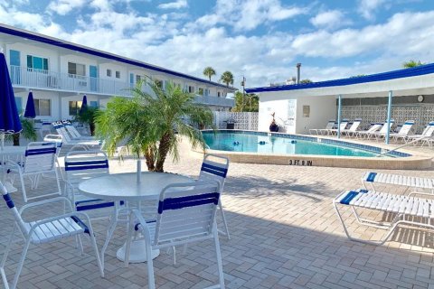 Condominio en venta en Sarasota, Florida, 1 dormitorio, 55.09 m2 № 1534831 - foto 16