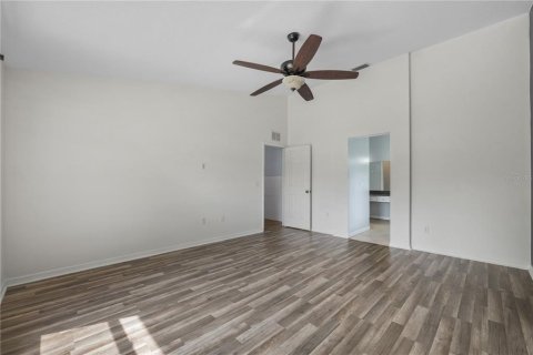 Villa ou maison à vendre à Valrico, Floride: 4 chambres, 249.63 m2 № 2396070 - photo 19