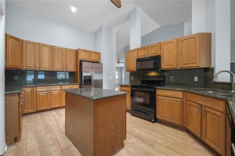 Villa ou maison à vendre à Valrico, Floride: 4 chambres, 249.63 m2 № 2396070 - photo 12