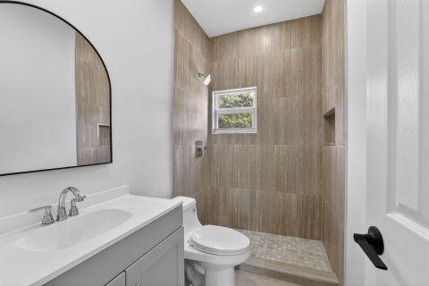 Propiedad comercial en venta en Pompano Beach, Florida, 83.8 m2 № 2261983 - foto 13