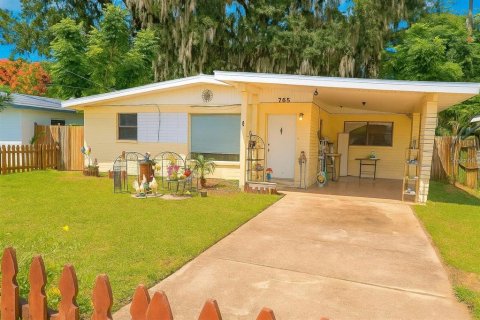 House in Daytona Beach, Florida 2 bedrooms, 71.72 sq.m. № 2166283
